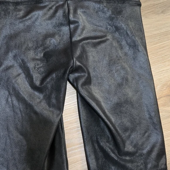 Spanx 2 Pair Black and Leopard Faux Leather Biker Shorts - Picture 8 of 15